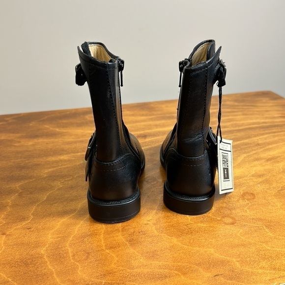 Frye boots black new with tag youth 5  nwt - Picture 3 of 8